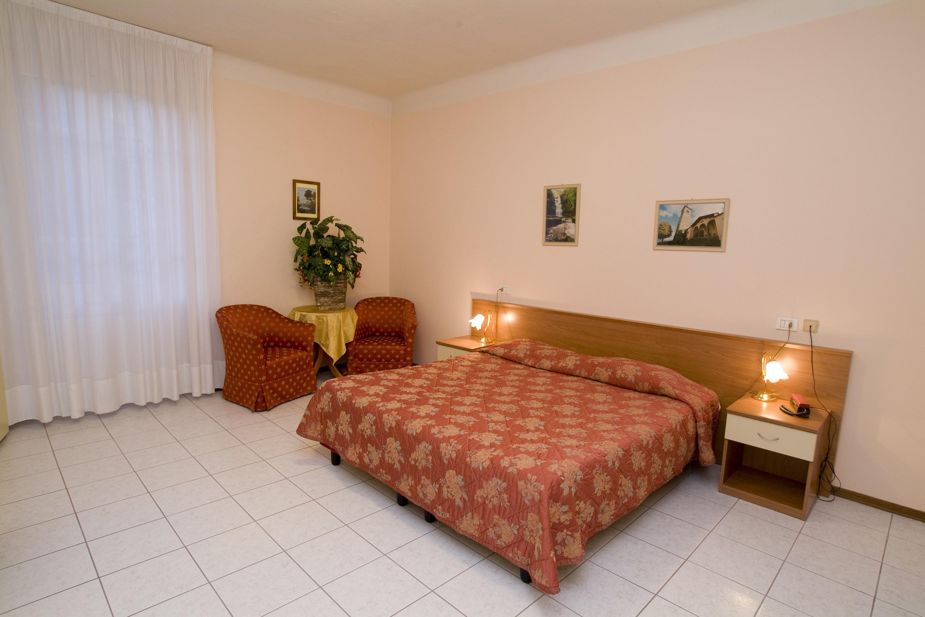 Roma Hotel 3*