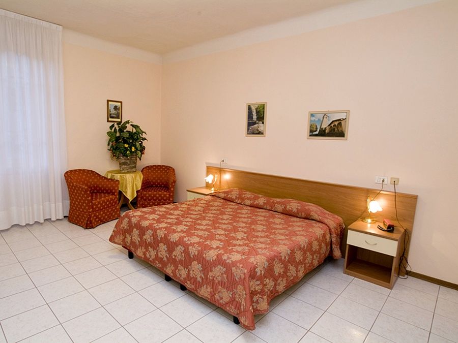 Roma Hotel