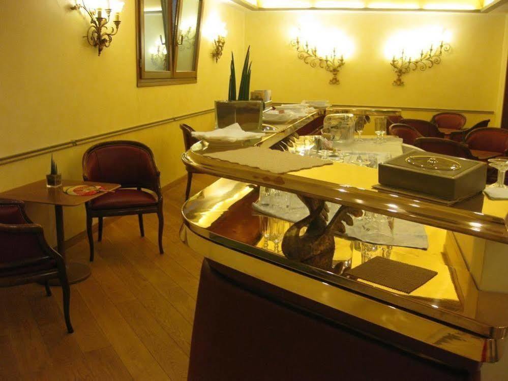 Hotel Roma